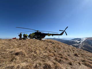 Tragédia vo Veľkej Fatre: Miesto zrážky vetroňov na Borišove už vyčistili, polícia ďakuje zasahujúcim