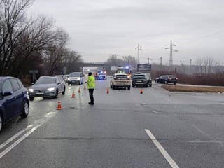 Za týždeň 190 dopravných nehôd: Viac zranených aj obetí, polícia vyzýva na opatrnosť