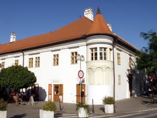 Pezinok rozdelí 20-tisíc eur na verejnoprospešné projekty: Zapojte sa do rozpočtu 2026