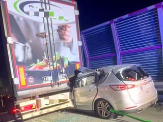 Tragédia na diaľnici D1 pri Poprade: Po zrážke s kamiónom zomrel mladý vodič z Poľska