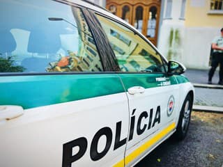 Polícia v Bratislave odhalila muža, ktorý sa vydával za policajta