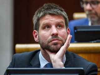 Šimečka vyzval Danka, aby odišiel z vládnej koalície