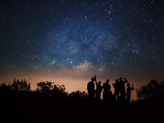 Začal jubilejný 20. ročník Astronomickej olympiády: Hurbanovo hľadá nové talenty