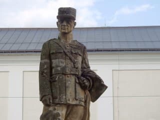 Myjava si pietne pripomenie 107. výročie úmrtia M. R. Štefánika odhalením pamätnej tabuľky