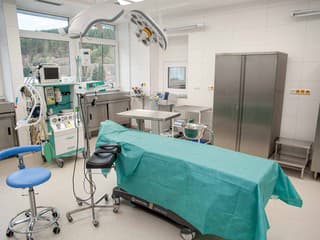 Sto robotických operácií v NÚDCH za desať mesiacov: Prelom v detskej chirurgii na Slovensku