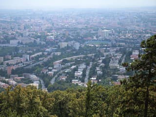 Mestské zastupiteľstvo v Košiciach odobrilo prenájom pozemkov na riešenie križovatky pri amfiteátri