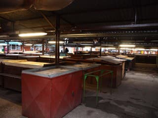 Revitalizácia trhoviska Mlynarovičova v Petržalke sa opäť odkladá: Kedy sa dočká nového vzhľadu?