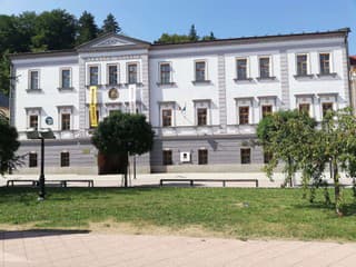 Oravská galéria otvorí 53. sezónu na Slanickom ostrove umenia s novými chodníkmi a podujatiami