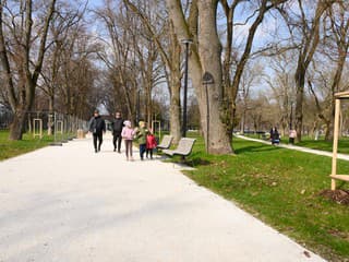 Indická kultúra ovládla Mestský park v Nitre: Festival lákal hudbou, jedlom aj jogou