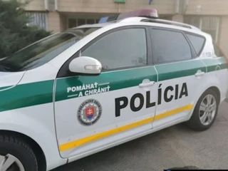 FOTO Polícia hľadá svedkov nehody, ktorá sa stala na Eisnerovej ulici v Bratislave