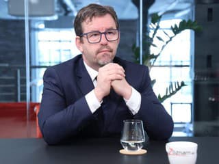 ŠKANDÁL Poslanec KDH havaroval, mal pozitívny test na ALKOHOL: Strana reaguje