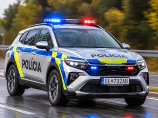 FOTO Dráma v Partizánskom: Pri vypratávaní domu našla žena granát a muníciu z vojny