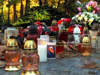 Dolný Kubín otvoril modernizovaný dom smútku: Nový interiér, bezbariérový vstup a unikátna vitráž