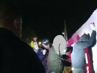 Nočný útok nožom v Žiline: Traja zranení muži, útočník skončil vo väzbe