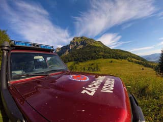 Dráma v Nízkych Tatrách: Záchranári pomáhali vyčerpanej turistke pod Krakovou hoľou