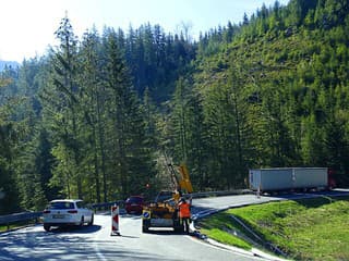 Dôležitá údržba lesa na Čertovici: Motoristov čakajú obmedzenia, práce potrvajú mesiac