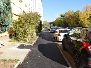 V Snine prebieha veľká obnova chodníkov: Opravia ich v 18 lokalitách za 560-tisíc eur