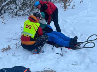 Dráma na horách: FOTO Poľská turistka skolabovala, pomáhali jej horskí záchranári