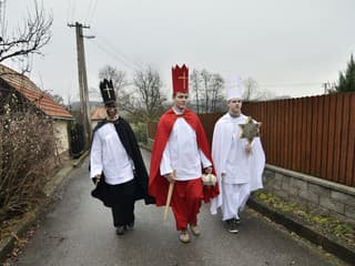 Dnes je sviatok Troch kráľov: Kresťania slávia Zjavenie Pána a posväcujú svoje domovy