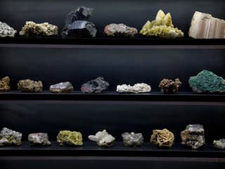 Pozrite si unikátnu výstavu: Tribečské múzeum v Topoľčanoch odhaľuje poklady minerálov a skamenelín z regiónu