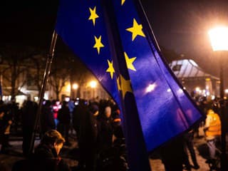 Študenti vo štvrtok večer protestujú v Bratislave a Žiline: Nesúhlasia s krokmi vlády