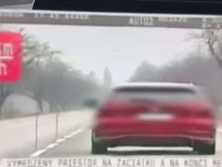 Policajná akcia medzi Dunajskou Stredou a Veľkým Mederom: Rýchli vodiči dostali vysoké pokuty po tragických nehodách