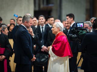 Prezident sa zúčastnil na inauguračnej omši pápeža Leva XIV.: Dúfa, že niekedy príde na Slovensko
