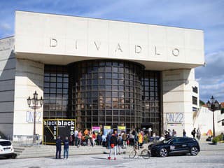 Divadlo v Nitre prináša unikátne predstavenie a workshopy pre nepočujúcich aj verejnosť