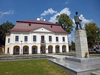 Brezno: V múzeu ukážu, ako korzety formovali ženskú krásu i nepohodlie cez stáročia
