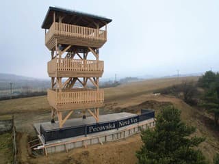 Nová rozhľadňa v Pečovskej Novej Vsi: Výhľad na Tatry aj Čergov, prístup pre turistov i cyklistov