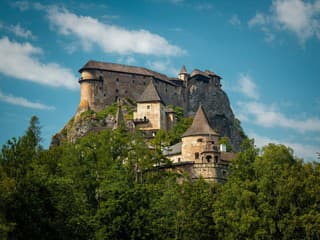 Oravský hrad čakajú veľké zmeny: Pribudnú nové expozície, rozšíria aj osvetlenie hradu