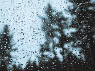 Meteorológovia hlásia: Február 2026 priniesol na Slovensku nadpriemerné množstvo vody a zrážok