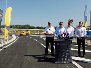 Kompletná križovatka D1 a D4 pri Bratislave je hotová, uľahčí dopravu tisícom áut denne