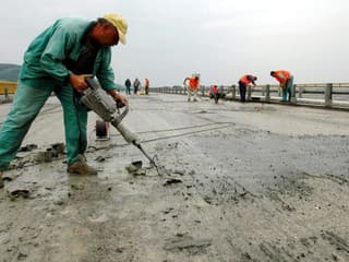 Kolonádový most v Piešťanoch zostáva zatvorený: Začali sa prípravy na jeho veľkú opravu