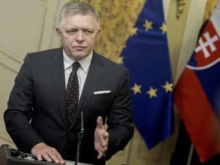 Premiér požiada o stopnutie vývozu elektriny, ak Ukrajina neobnoví tok ropy