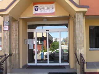 Odsúdení z Dubnice nad Váhom potešili seniorov vianočnými koledami a darčekmi