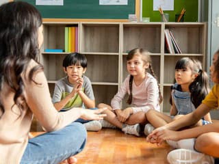 Piešťany ocenili detskú tvorivosť: Pozrite si víťazné návrhy PF 2026 aj adventné kalendáre