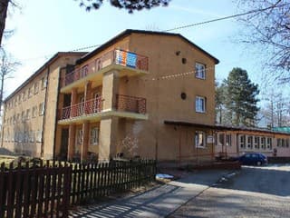 Centrum sociálnych služieb Trojlístok v Ružomberku čaká veľká rekonštrukcia strechy – prinesie úsporu aj väčšiu bezpečnosť