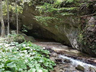 FOTO ZÁSAH záchranárov vo Veľkej Fatre: Na pomoc vyrážali staršiemu turistovi