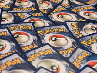 V Bratislave ukradli vyše sto Pokémon kartičiek: Neznámy páchateľ pôsobil škodu vo výške 812 eur