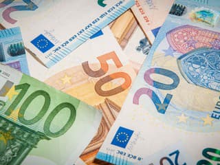 Bratislava si vezme nový úver 30 miliónov eur: Ktoré veľké projekty z neho zaplatí?