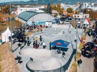 Nový skatepark v Liptovskom Mikuláši otvorený: Moderné prekážky a unikátne osvetlenie