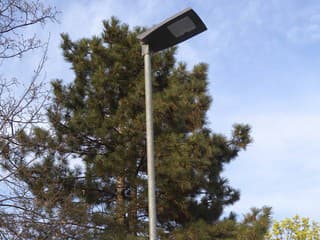 Veľká zmena v centre Liptovského Mikuláša: Pešia zóna dostane nové LED osvetlenie už do leta