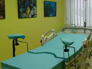 V žilinskej pôrodnici sa v roku 2025 narodilo 1063 detí: Viac chlapcov, rekordné bábätko aj najmladšia mamička