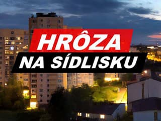STRACH V MESTE Tento muž prenasleduje ženy, pri dverách čaká hodiny! FOTO Desivé SVEDECTVO, polícia REAGUJE