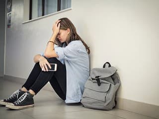 Prieskum: Viac ako 500 stredoškolákov v Nitrianskom kraji zažilo šikanu či ju videlo