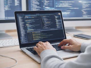 Veľký hackerský útok: Napadli TOP slovenského predajcu, získali prístup k účtom ľudí. Zákazníci hlásia škody