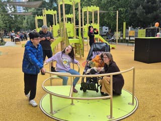 Ihrisko na Budovateľskej ulici v Banskej Štiavnici rozšírili o nové herné prvky