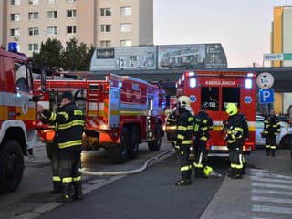 ŠOKUJÚCE Požiar supermarketu v hlavnom meste spôsobil len sedemročný chlapec!