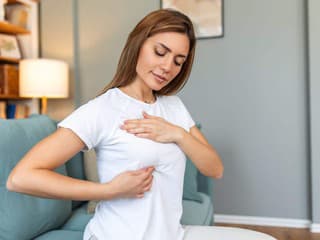 Dôležitá zmena: Ženy s rakovinou prsníka dostanú zdravotnícke pomôcky priamo v nemocnici už od januára